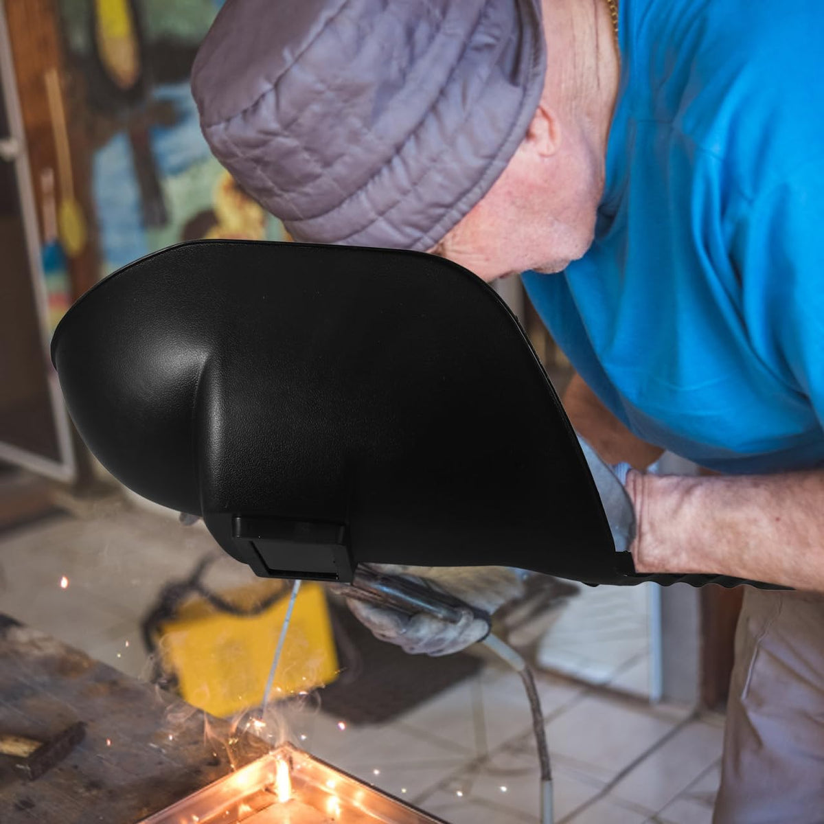 Auto Darkening Welding Helmet T6572