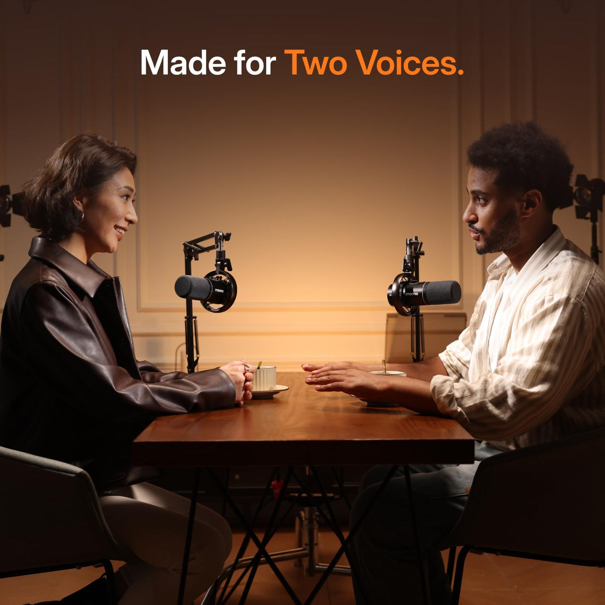 Hybrid Wireless Podcast Microphone O602847