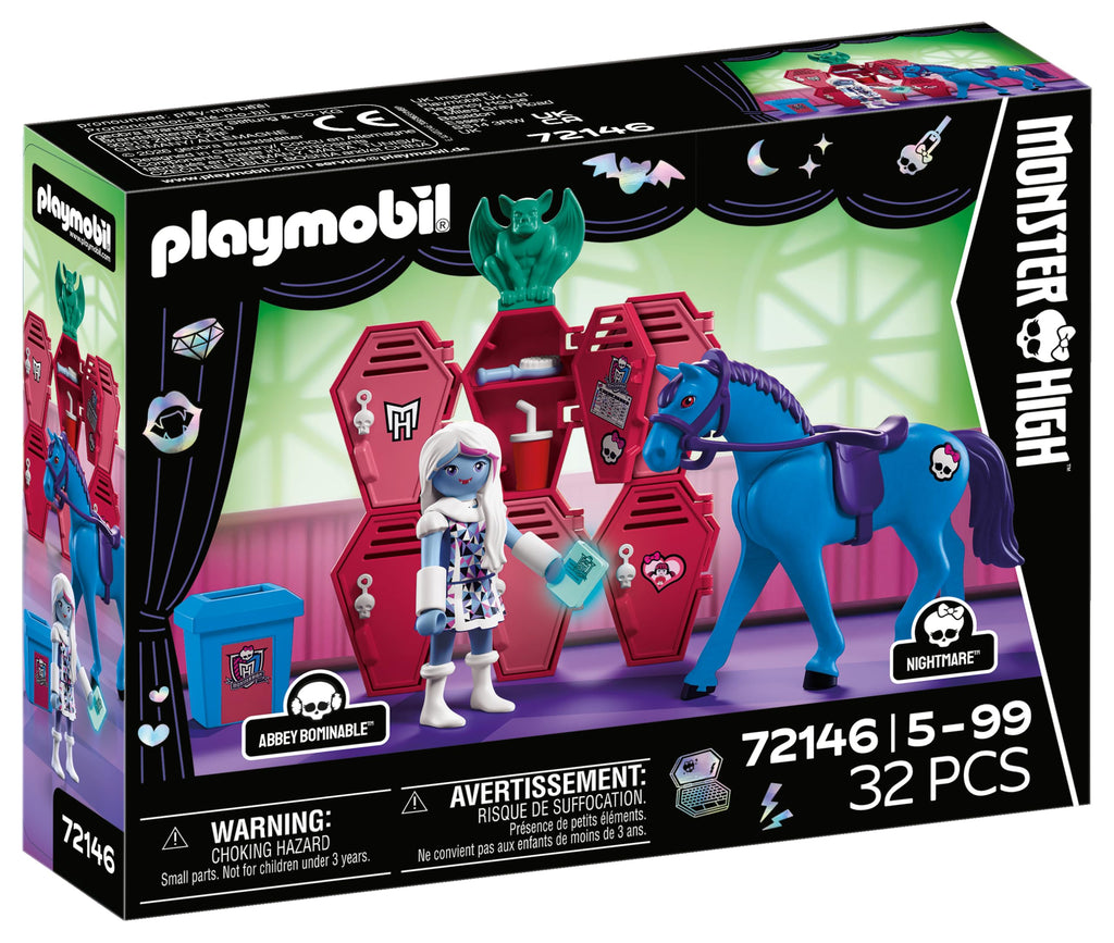 Monster High School Hallway Scene with Lockers D5354