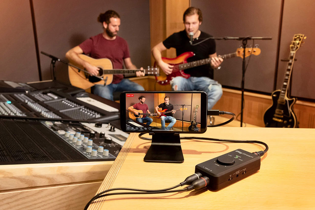 Stereo Audio Interface with USB-C, Lightning and USB M252059